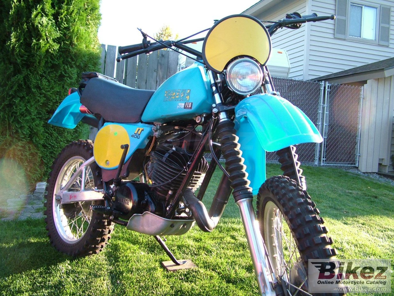 Yamaha IT 250 E poster